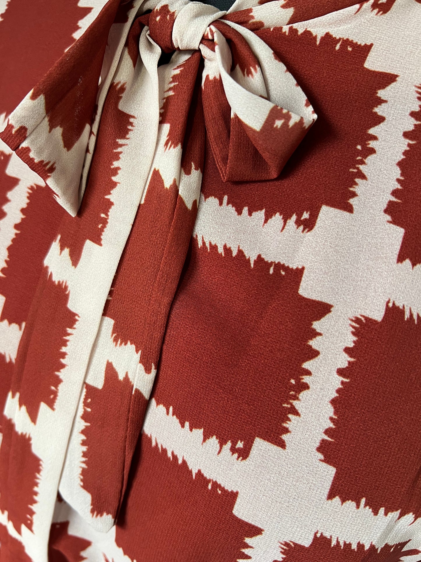 Chiffon Plissee Kleid Beige-Braun