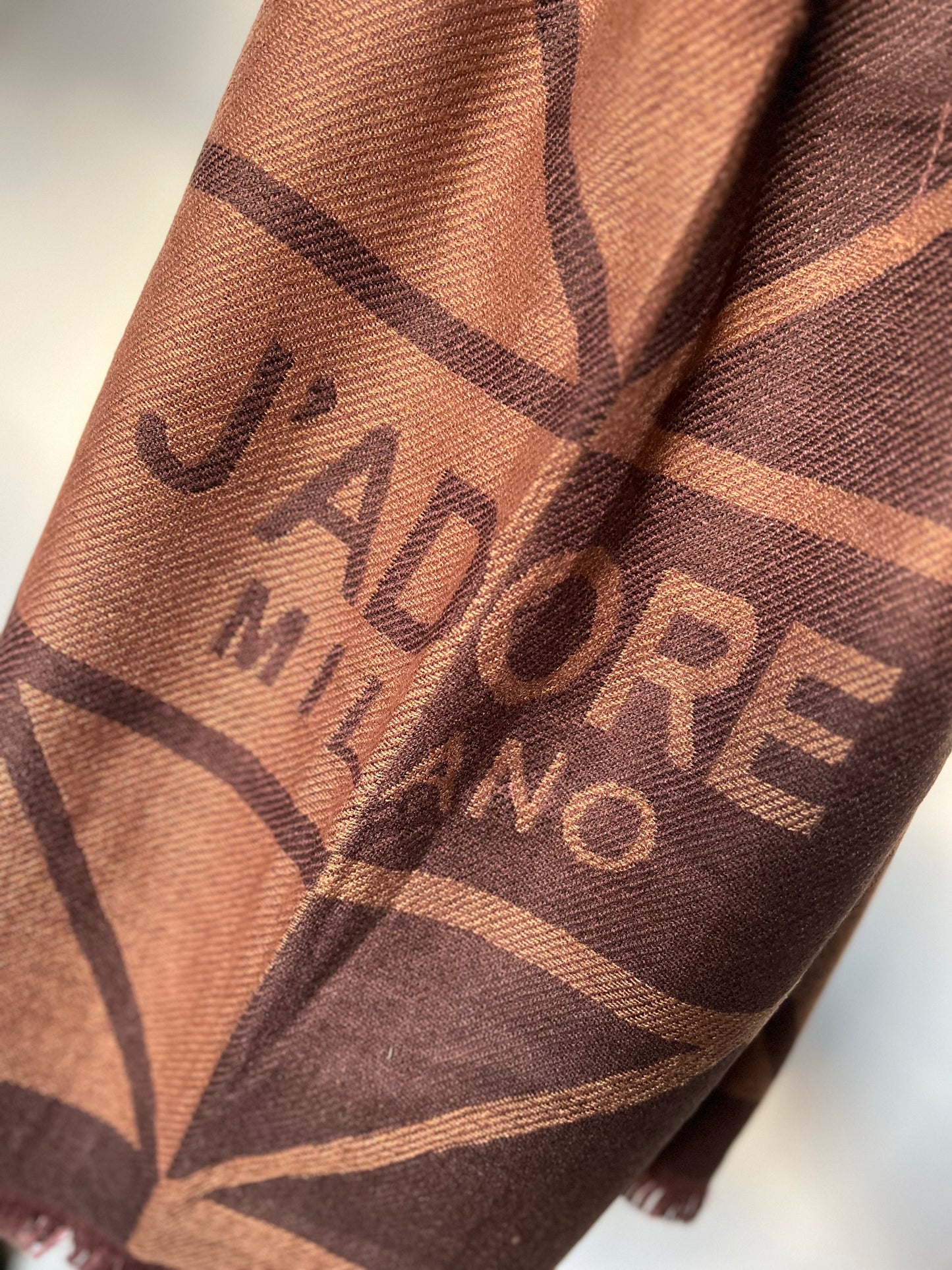 A:J’Adore Milano Schal