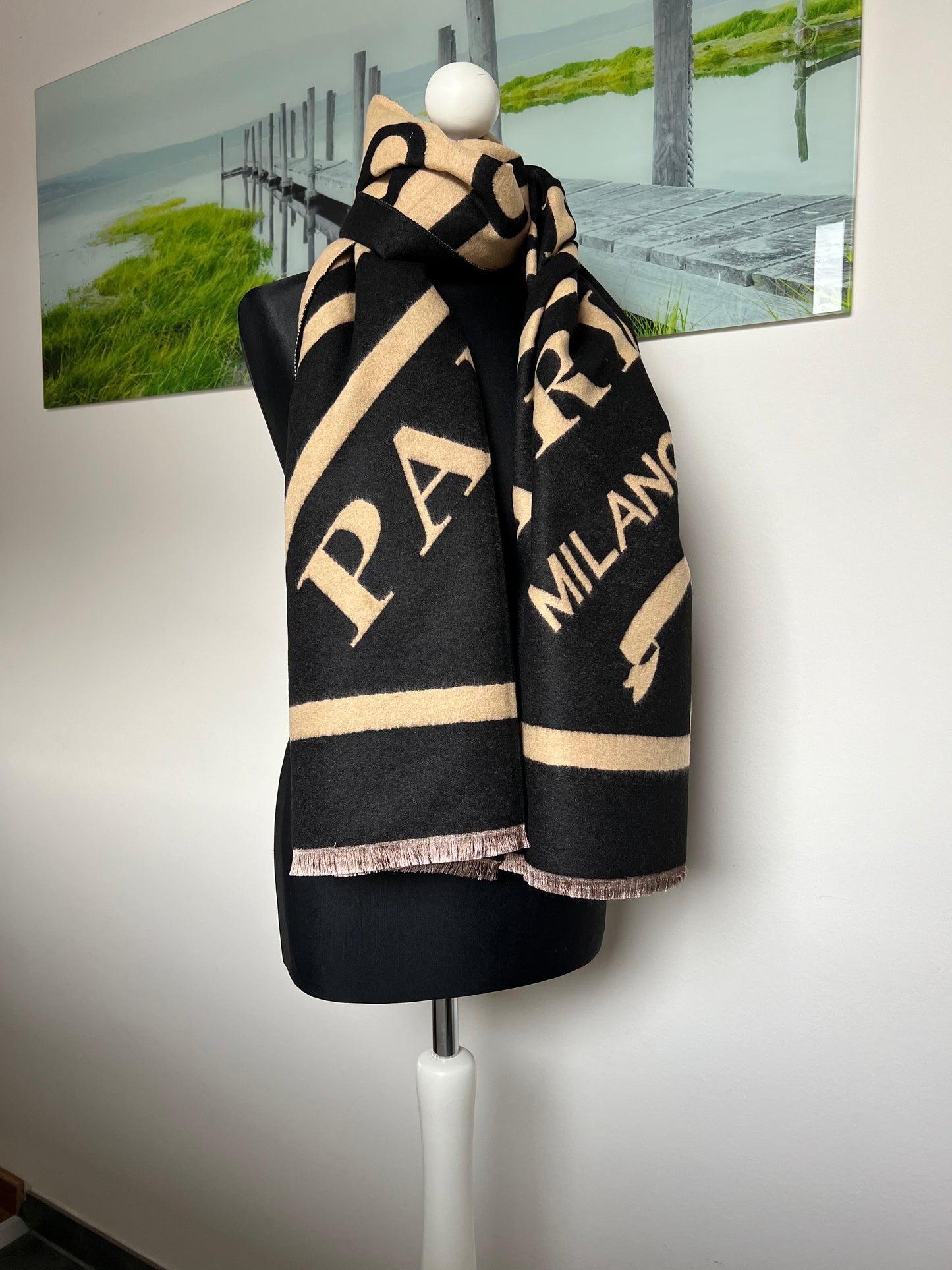 A :Paris Milano Schal