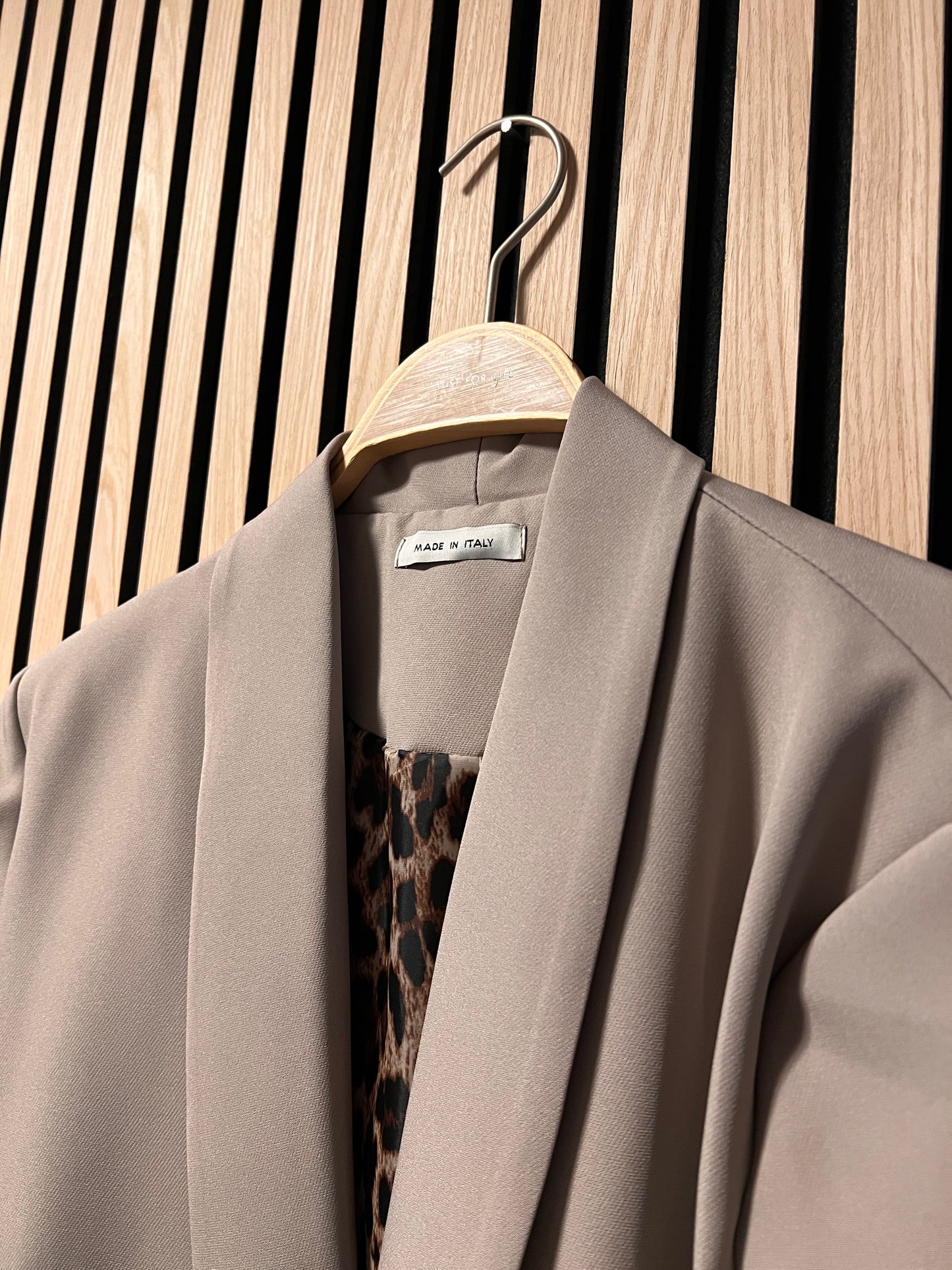 A: Damenblazer „Leo“