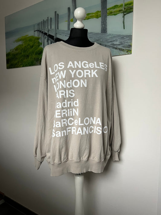 Cities Oversize Sweat