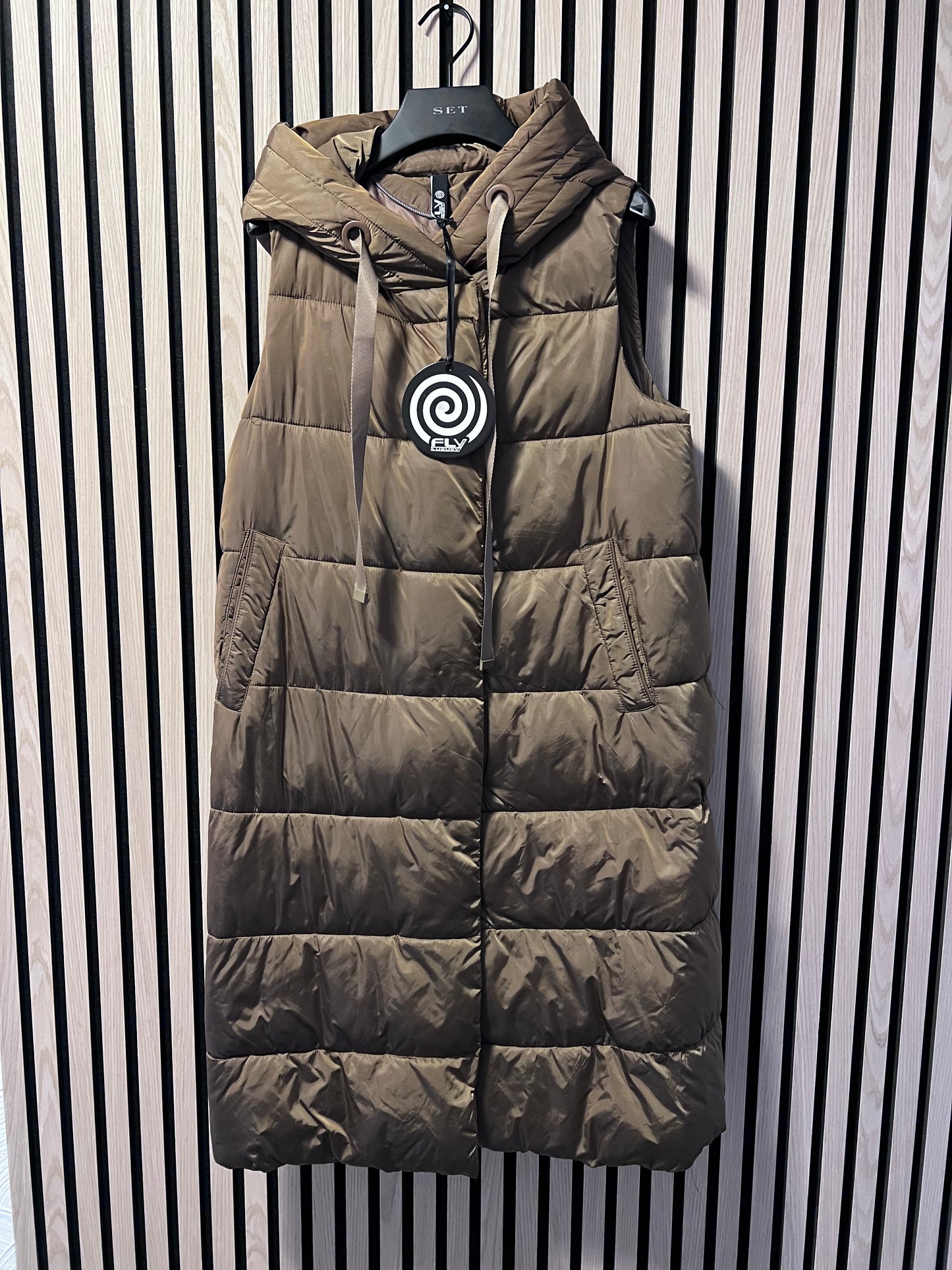 A: Long Weste Fly Luxury